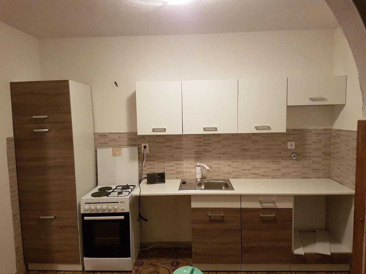 Apartment Rosa Sveti Juraj, Ferienwohnung In Kroatien Kültér fotó